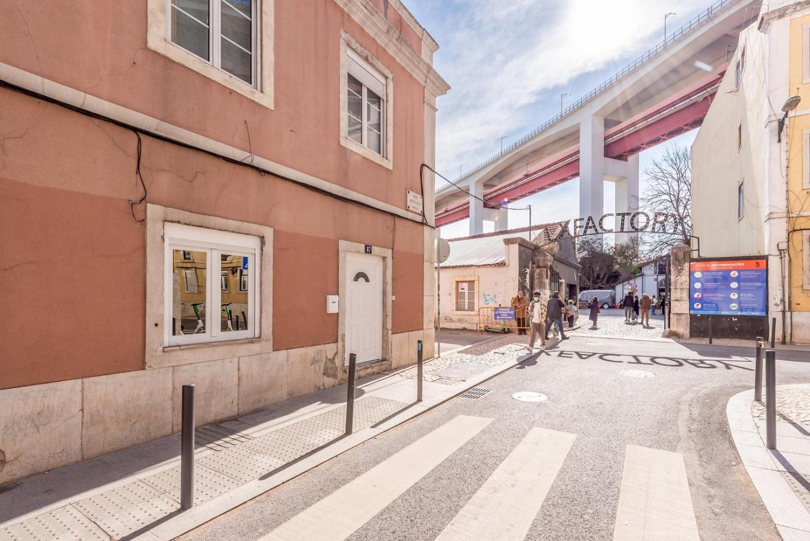 Guestready - Colourful And Modern Lxfactory Casa de férias